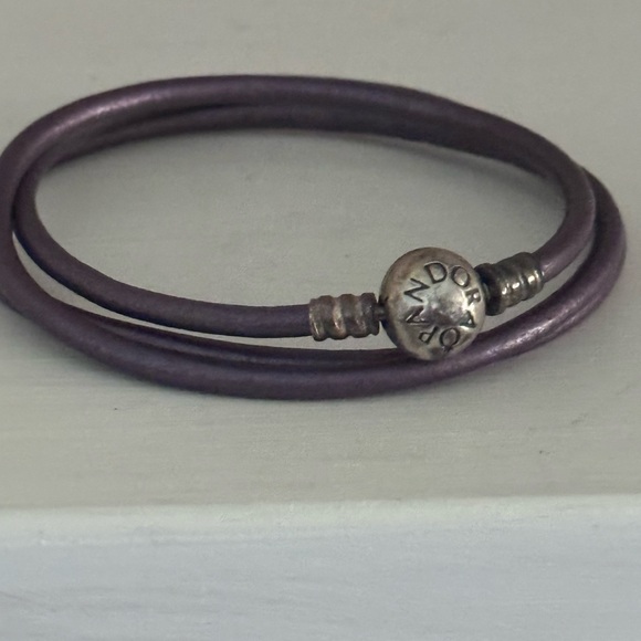 Pandora leather wrap bracelet - Picture 1 of 3